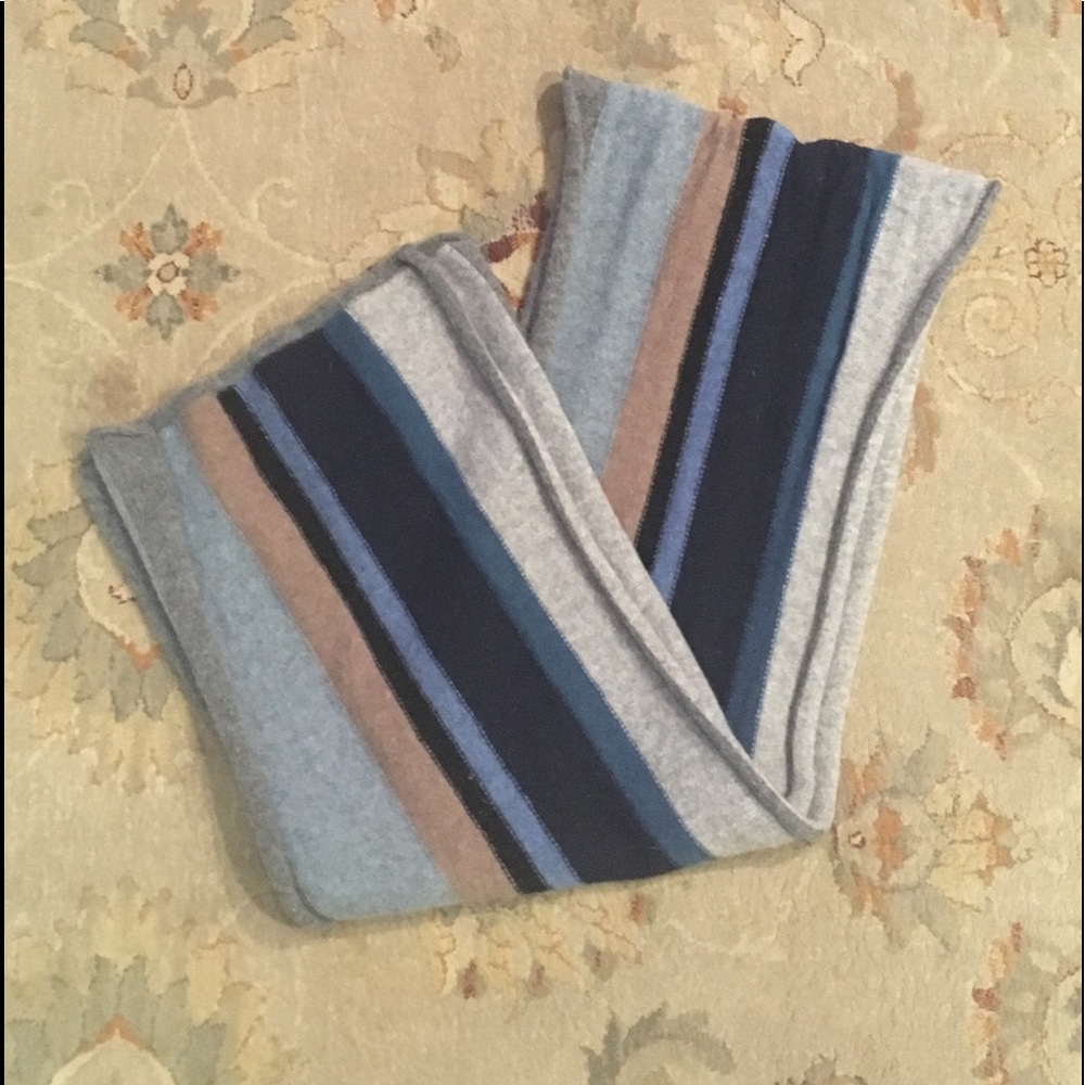 Scarf, lambswool